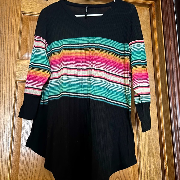 3/4 Sleeve Top - Picture 1 of 1